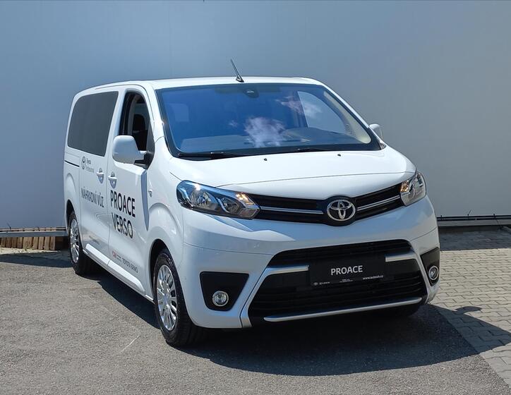 Toyota ProAce Verso 4