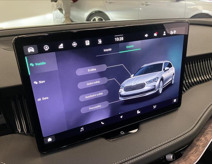 Škoda Superb 14