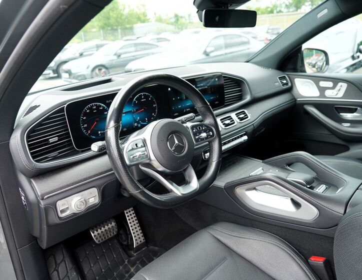 Mercedes-Benz GLE 28