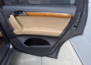 Audi Q7 36