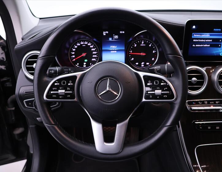 Mercedes-Benz GLC 22