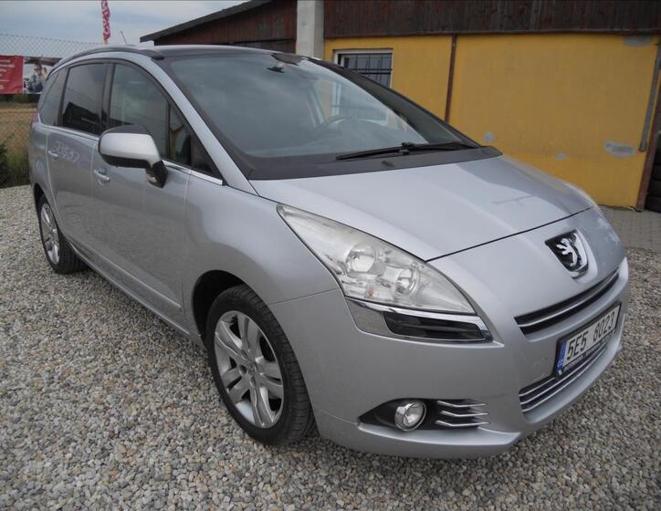 Peugeot 5008 3
