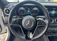 Mercedes-Benz Třídy E 8