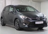 Toyota Verso 3