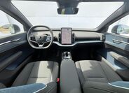 Volvo EX30 5