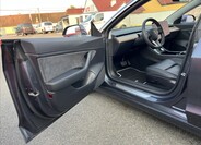Tesla Model 3 43