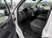 Volkswagen Multivan 9