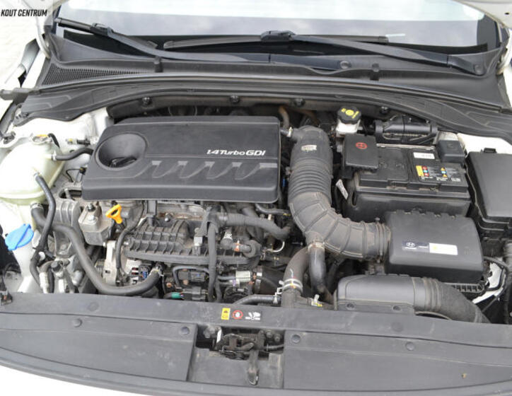 Hyundai i30 41