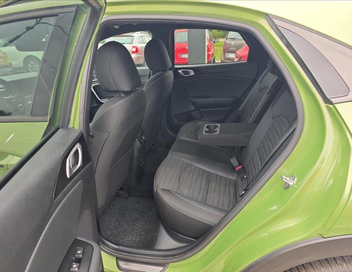 KIA XCeed 11