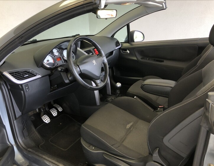 Peugeot 207 17