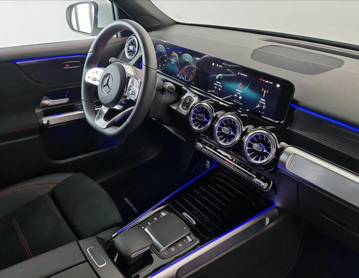 Mercedes-Benz GLB 18