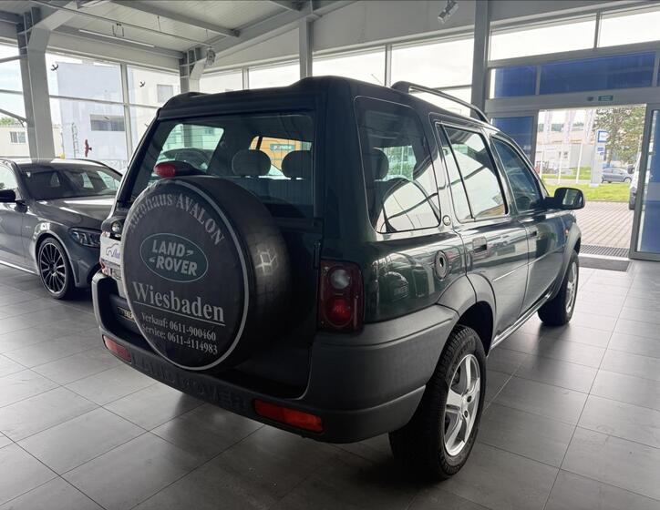 Land Rover Freelander 6