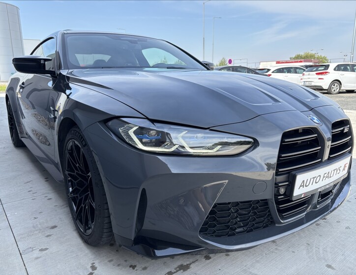 BMW M4 12
