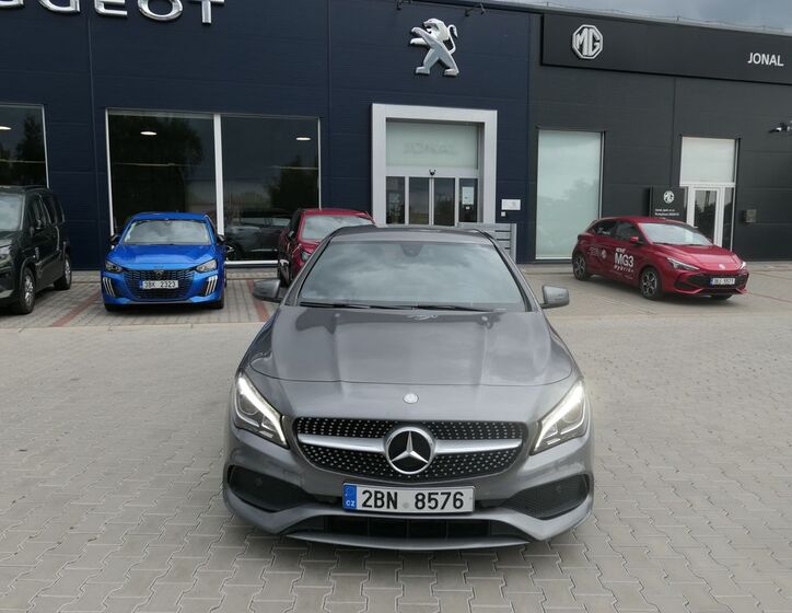 Mercedes-Benz CLA 10