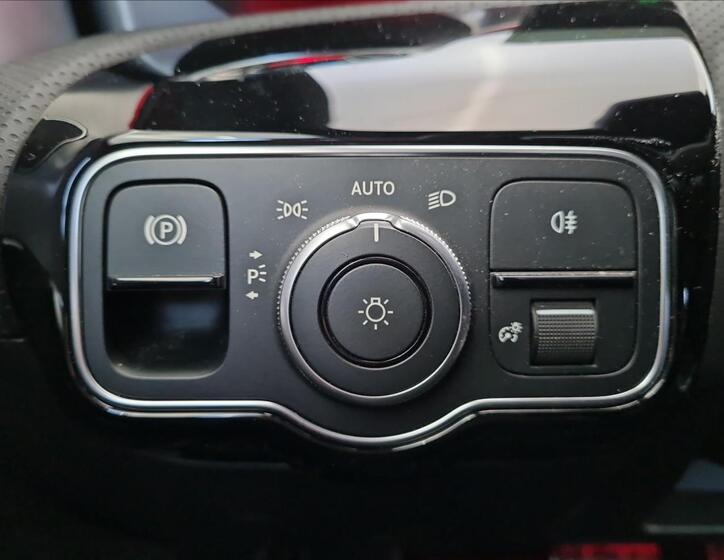 Mercedes-Benz Třídy A 11