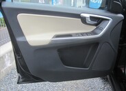 Volvo XC60 16