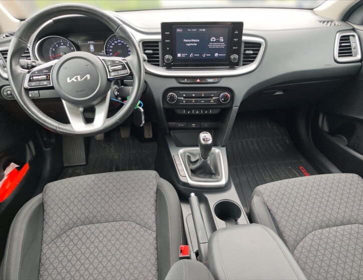 KIA Ceed 8