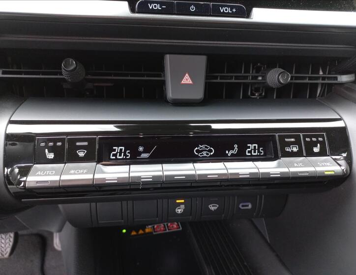 Toyota C-HR 19
