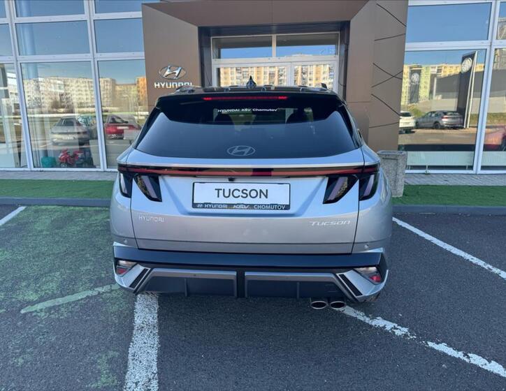 Hyundai Tucson 4