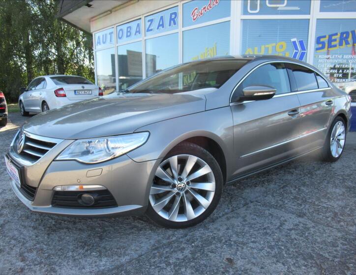 Volkswagen Passat 1