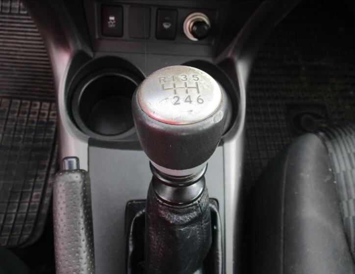 Toyota RAV4 16