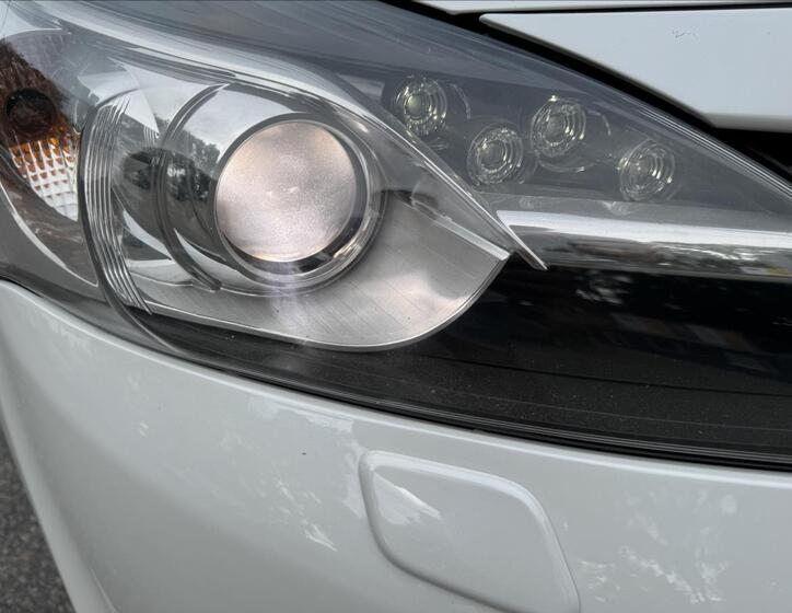 Toyota Verso 19