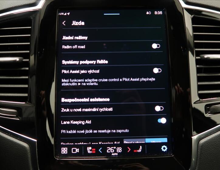 Volvo XC90 25