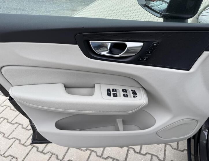 Volvo XC60 22