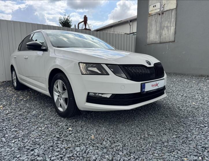 Škoda Octavia 1