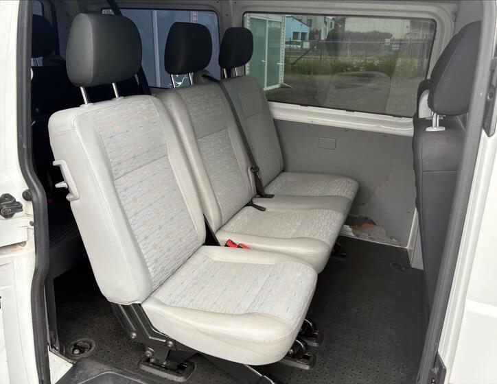 Volkswagen Transporter 8