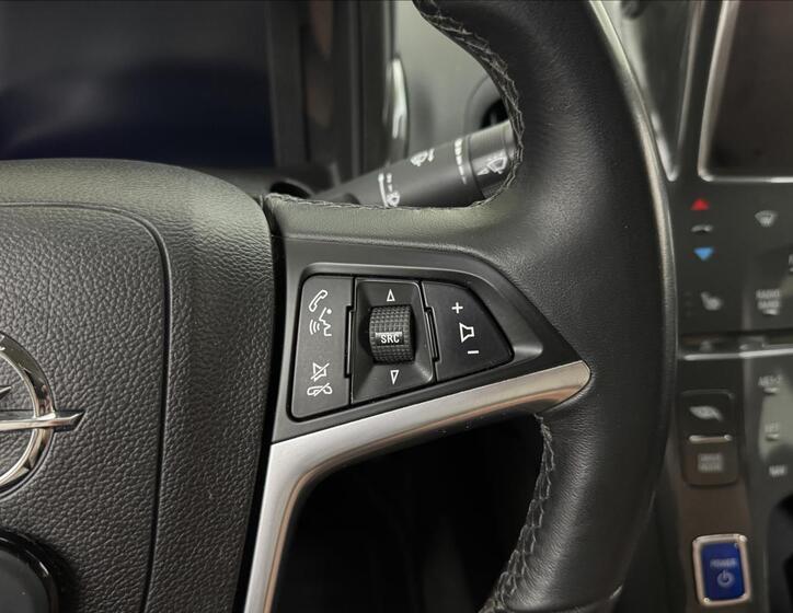 Opel Ampera 12