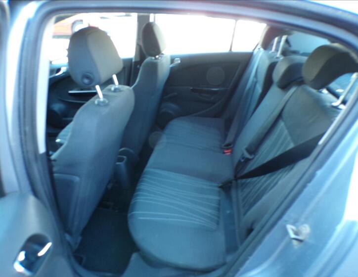 Opel Corsa 16