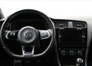 Volkswagen Golf 28
