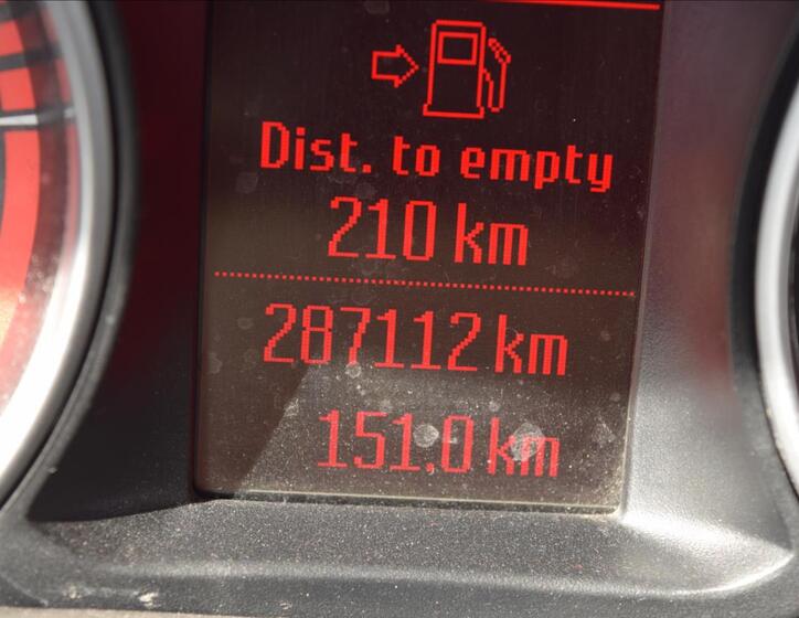 Ford Galaxy 39