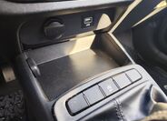 Hyundai i10 17