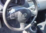 Suzuki Swift 11