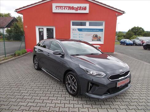 KIA ProCeed
