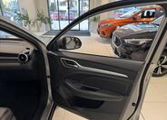 MG ZS 7