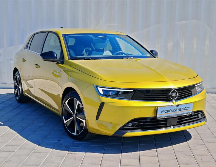Opel Astra 12