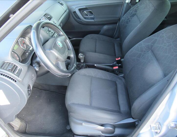 Škoda Fabia 12
