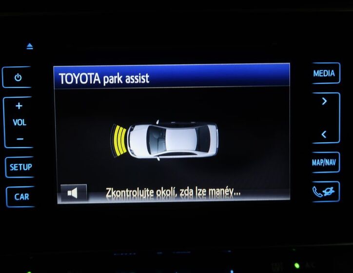 Toyota Auris 17