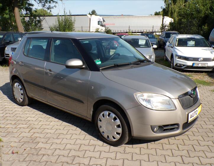 Škoda Fabia 1
