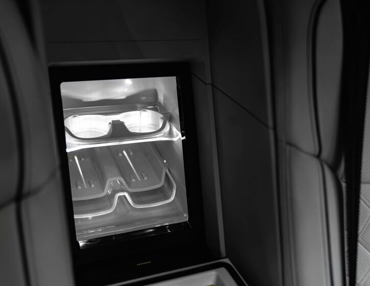 Audi A8 33