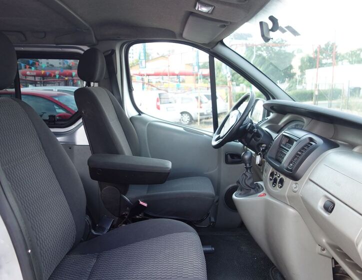 Opel Vivaro 31