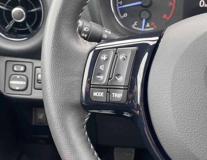 Toyota Yaris 20