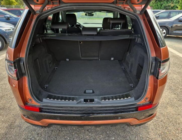 Land Rover Discovery Sport 11