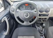 Dacia Sandero 16