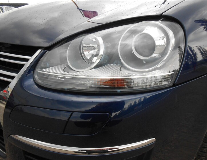 Volkswagen Jetta 20