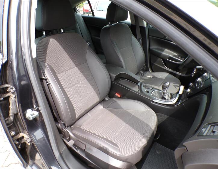 Opel Insignia 21