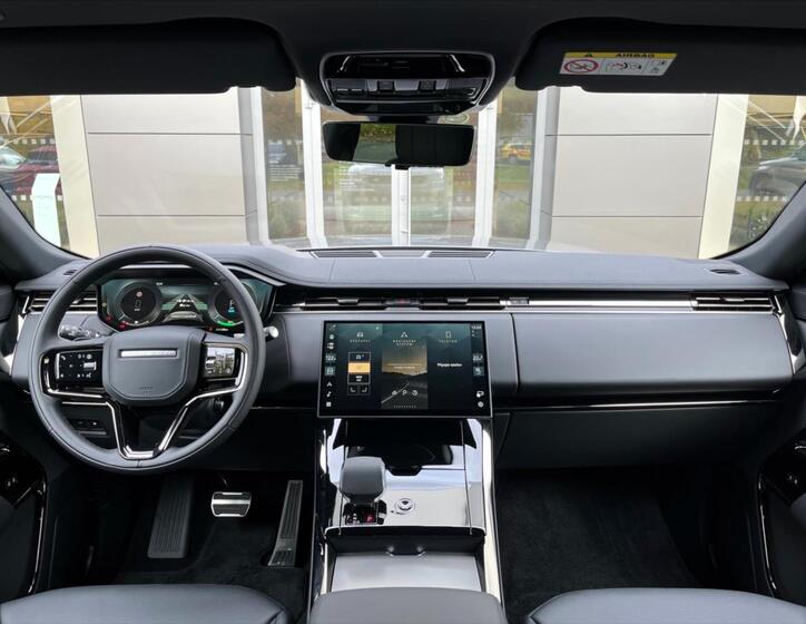 Land Rover Range Rover Sport 11